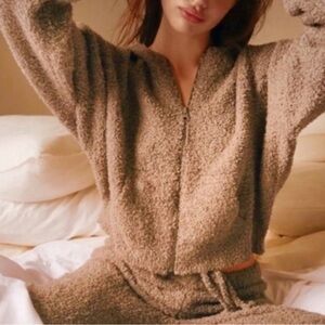 SKIMS Tan Teddy Crop Plush Jacket